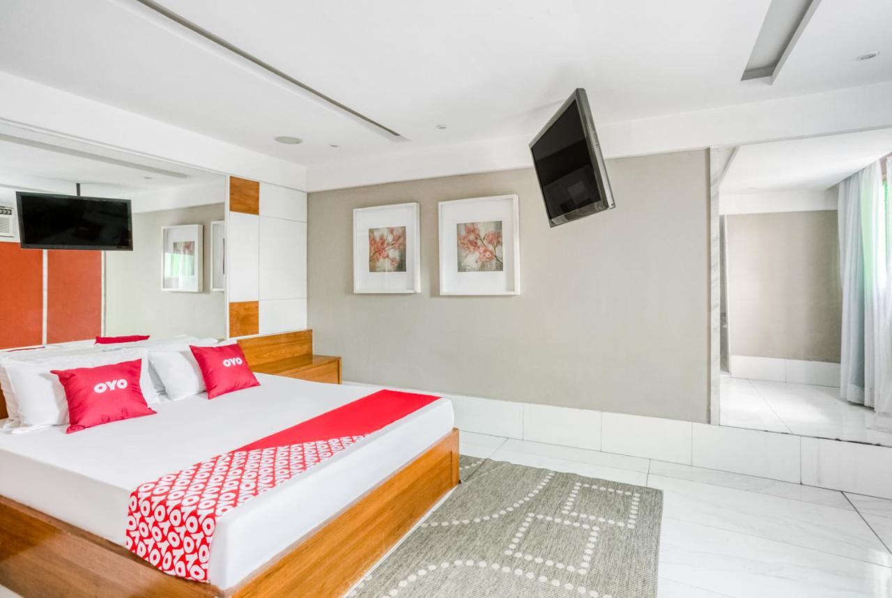 Oyo Nobs Hotel, סאו ז'ואה דה מריטי מראה חיצוני תמונה